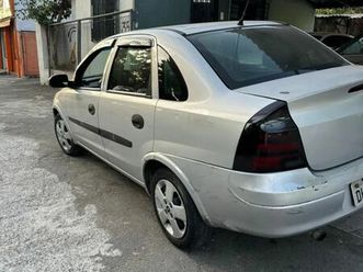 sedan 1.0 mpfi 8v 71cv 4p