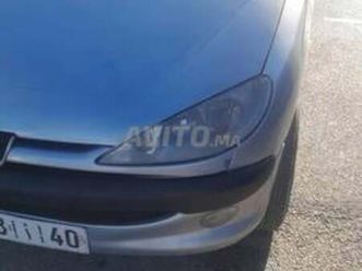 peugeot 206 essence manuelle 2008 à tétouan