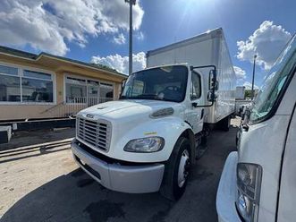 2018 freightliner m2 26’ box truck stock 1912