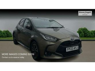 toyota yaris design hatchback's 1.5 vvt-h design e-cvt euro 6 (start/stop) 5dr