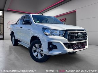toyota hilux x-tra cabine my20 4wd/ 2.4l/tva récupérable/legende/rideaux alu et arceaux de benne/garantie 12 mois