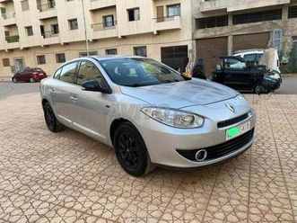 renault fluence modèle 2012 mois 11