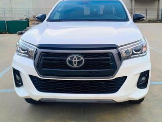 toyota hilux full optional 2020