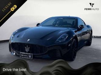 v6 490 cv awd modena