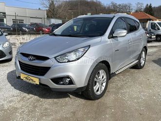 hyundai i40 1.6 gdi style +szervizkönyv+98e.km+