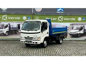 toyota dyna 3.0 bascula trilateral