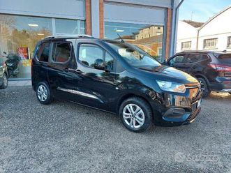 toyota proace verso 1.5d 130 cv s&s l1 luxury stup