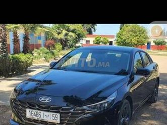 hyundai elantra essence automatique 2022 à rabat