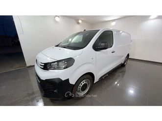 peuge expert std 1.5 diesel 120cv s&s expert std 1.5 diesel 120cv s&s