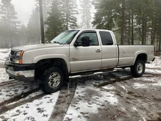 2004.5 chevrolet silverado 3500 4x4 duramax diesel truck lly/allison