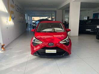aygo 2ª serie aygo connect 1.0 vvt-i 72cv 5 porte x-business plus