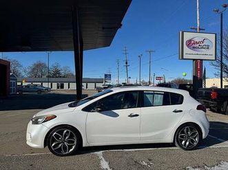 2015 kia forte 5-door sx