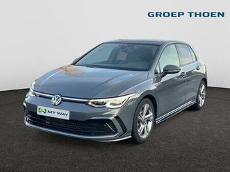 volkswagen golf viii 1.5 etsi 130 pk dsg r-line pano dak/keyless/verw. zetels en stuur