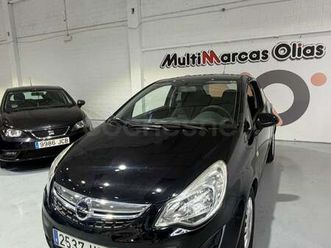 opel corsa 1.2 essentia