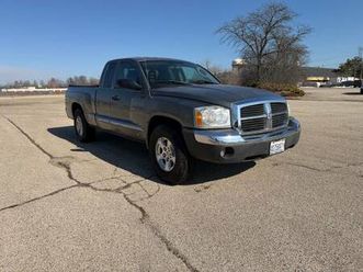 2005 dodge dakota slt v8 magnum 4x4