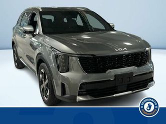 1.6 hev 2wd style my25