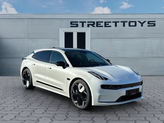 001 96kwh performace awd