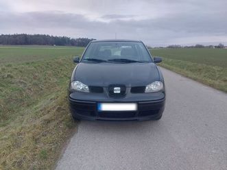 seat arosa kleinwagen wenig km 116.000 tüv 11-2027 sparsam 1,0 l