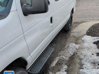 used 2013 ford e350 super duty xlt