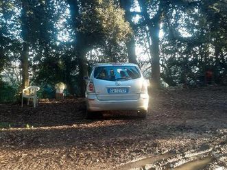 toyota corolla verso 1600 benzina