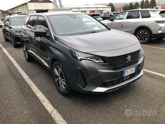 peugeot 5008 1.5 hdi 130cv 6m allure *nav+pel+rcam