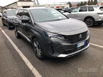 peugeot 5008 1.5 hdi 130cv 6m allure *nav+pel+rcam