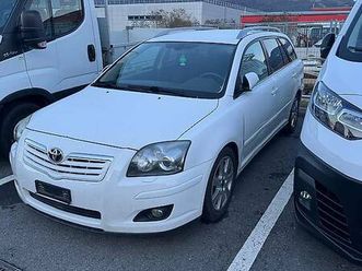 toyota avensis t25 2.0 d4d canton valais