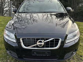 volvo v70 2.4 td awd d5 automatique canton vaud