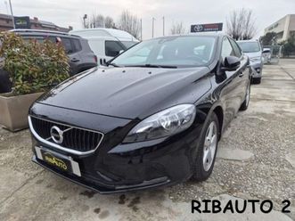 v40 (2012-2020) v40 d2 inscription