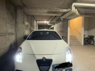alfa romeo giulietta quadrifoglio