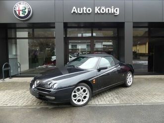 alfa romeo spider