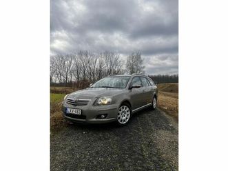 toyota avensis wagon 2.0 d-4d executive