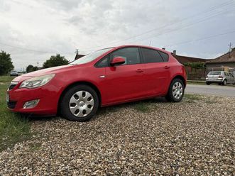 se vinde opel astra j an 2012 sibot