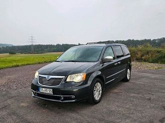 lancia voyager platinum