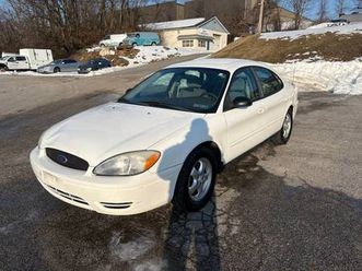 2005 ford taurus 4dr sdn se