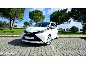 toyota aygo 1.0 x-play+ac+x-touch