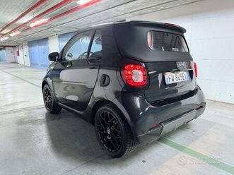 smart fortwo cabrio superpassion navi led