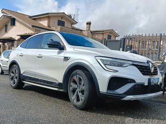 renault arkana rs line