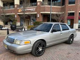 2008 ford crown victoria