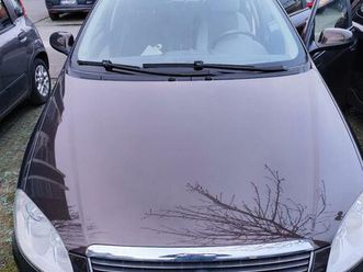 fiat croma 1.9 jtd giugiaro full optional