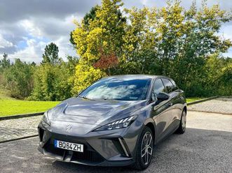 mg mg4 4 luxury 64 kwh