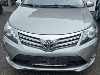 toyota avensis 2.0