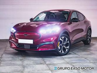 mustang mach-e base rwd rango estandar