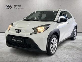 toyota aygo x 1.0 active 72cv