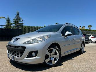 peugeot 207 1.6 8v hdi 93cv sw allure - 2011