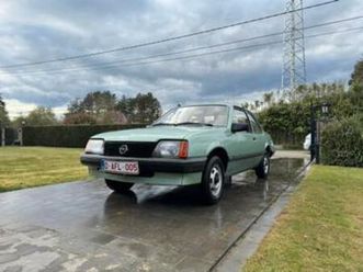 ② opel ascona 1600 s — opel — 2ememain