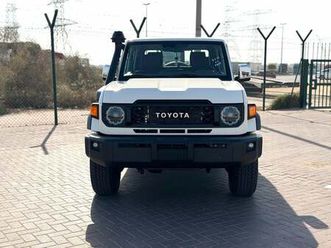 toyota land cruiser pick up toyota land cruiser lc79 dc full option oman spec 2026