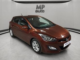 hyundai i30 1.4crdi, 2012 god.