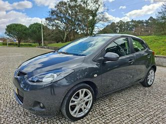 mazda 2 1.3i 16v 70mil.km como novo abril/10