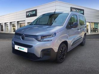 taille m - 1.5 bluehdi 130ch s&s max eat8 5 places